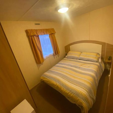 Static Caravan Marine Holiday Park Rhyl Extérieur photo